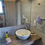 Apartament Tzogias Helen