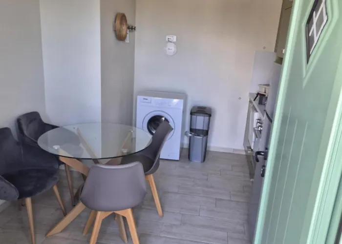 Tzogias Helen Apartament *